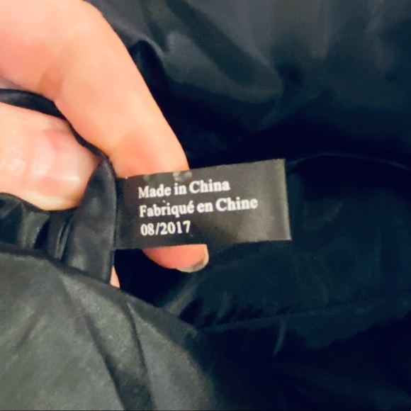 🌟2xHP🌟NWOT Victoria Secret Bling Stripe Sequ… - Picture 9 of 11